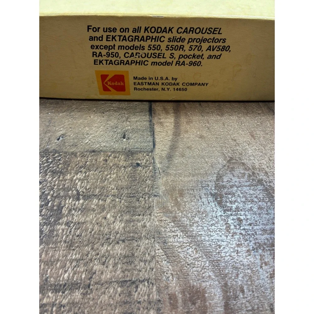 Kodak Carousel Transvue 140 Slide Tray for Ektagraphic Projectors Vintage Box